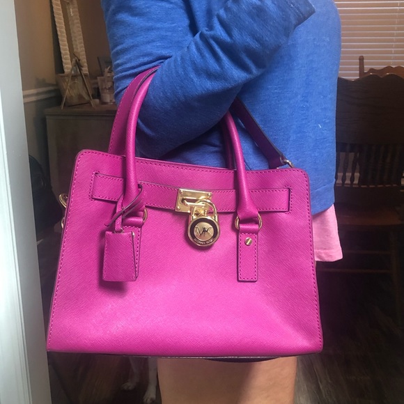 💗Authentic Michael Kors leather satchel fuchsia - Picture 8 of 8